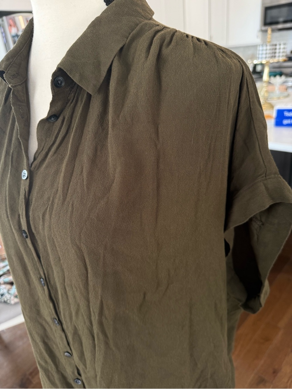 Madewell Olive Green 💯 Viscose Short-Sleeve Button-Down Shirt Size Large - Picture 5 of 10